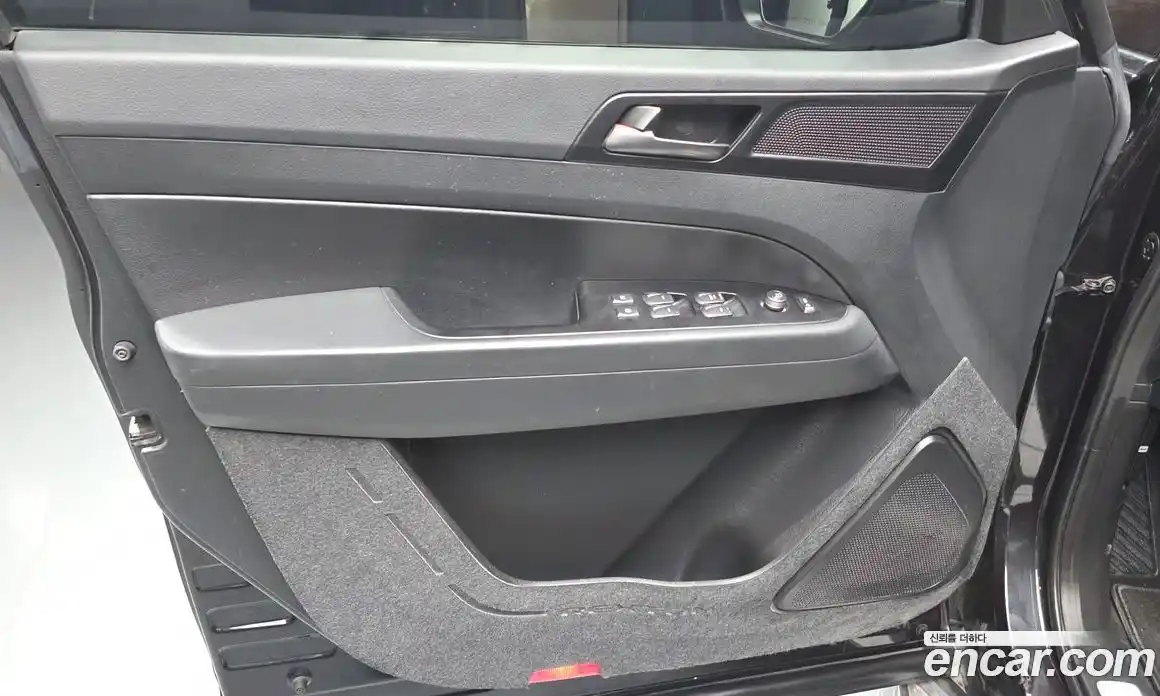 SsangYong Rexton 2019 2.2 автомат (гидро), фото 14