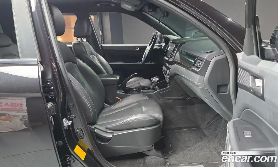 SsangYong Rexton 2019 2.2 автомат (гидро), фото 16