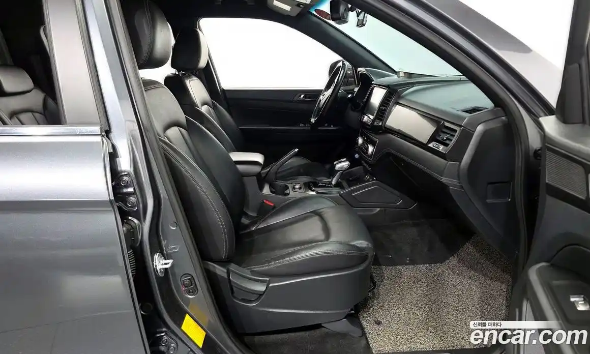SsangYong Rexton 2019 2.2 автомат (гидро), фото 17