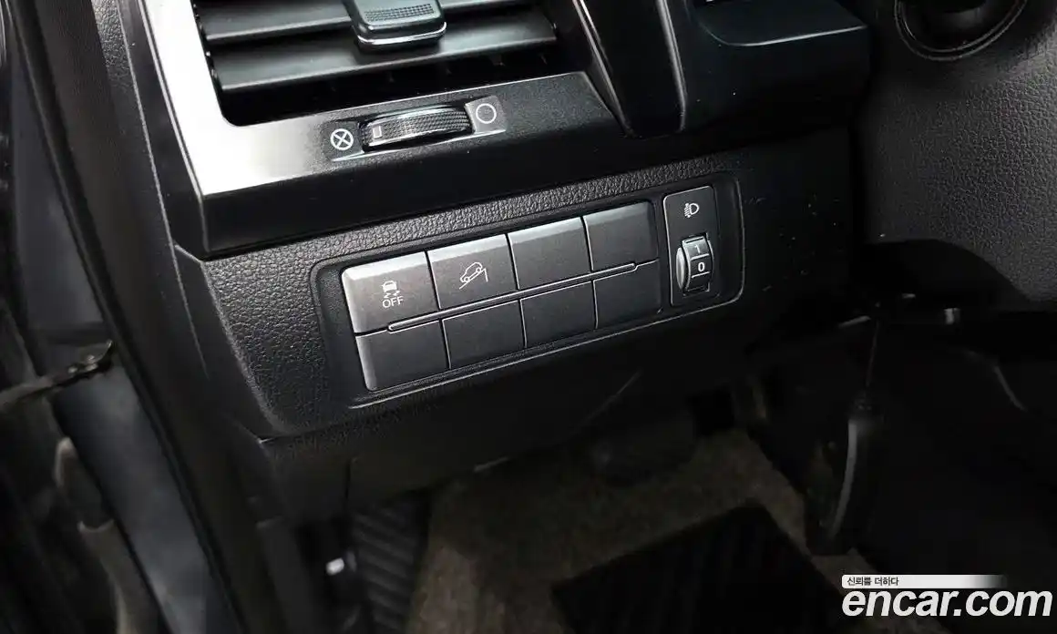 SsangYong Rexton 2019 2.2 автомат (гидро), фото 30