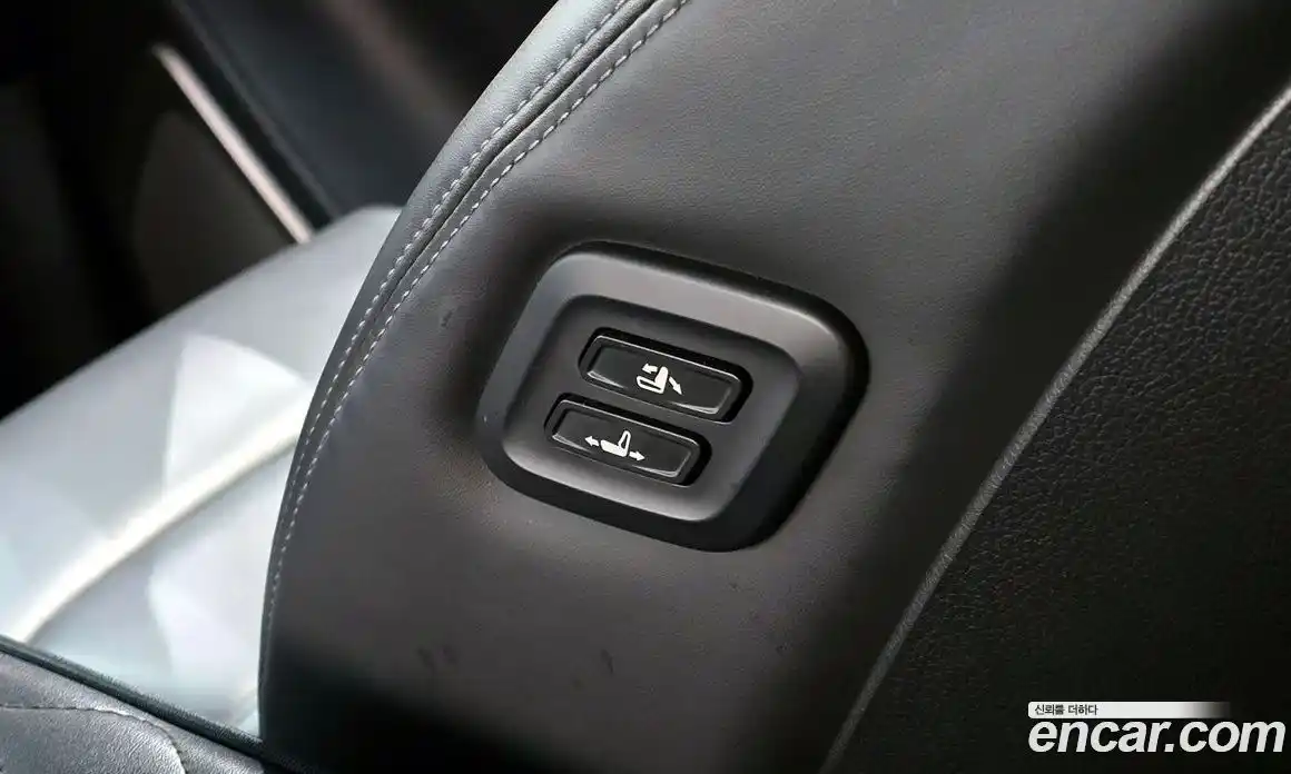 SsangYong Rexton 2019 2.2 автомат (гидро), фото 17
