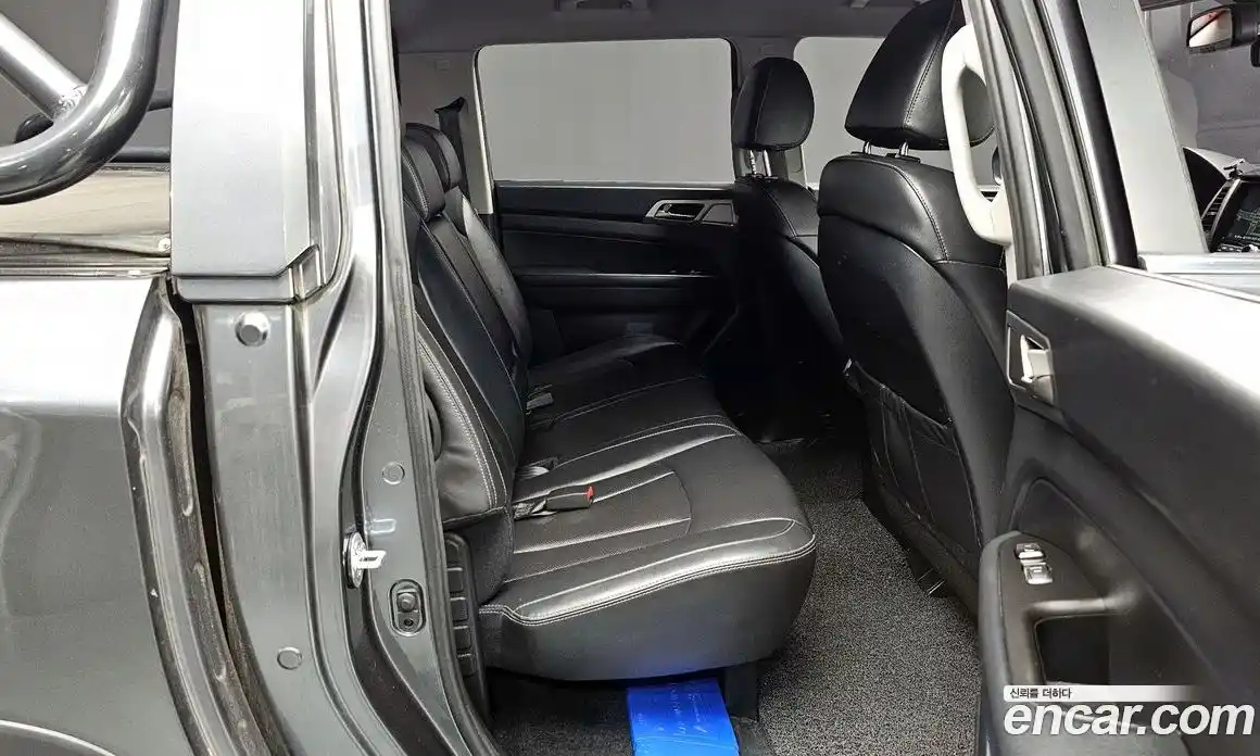 SsangYong Rexton 2018 2.2 автомат (гидро), фото 17