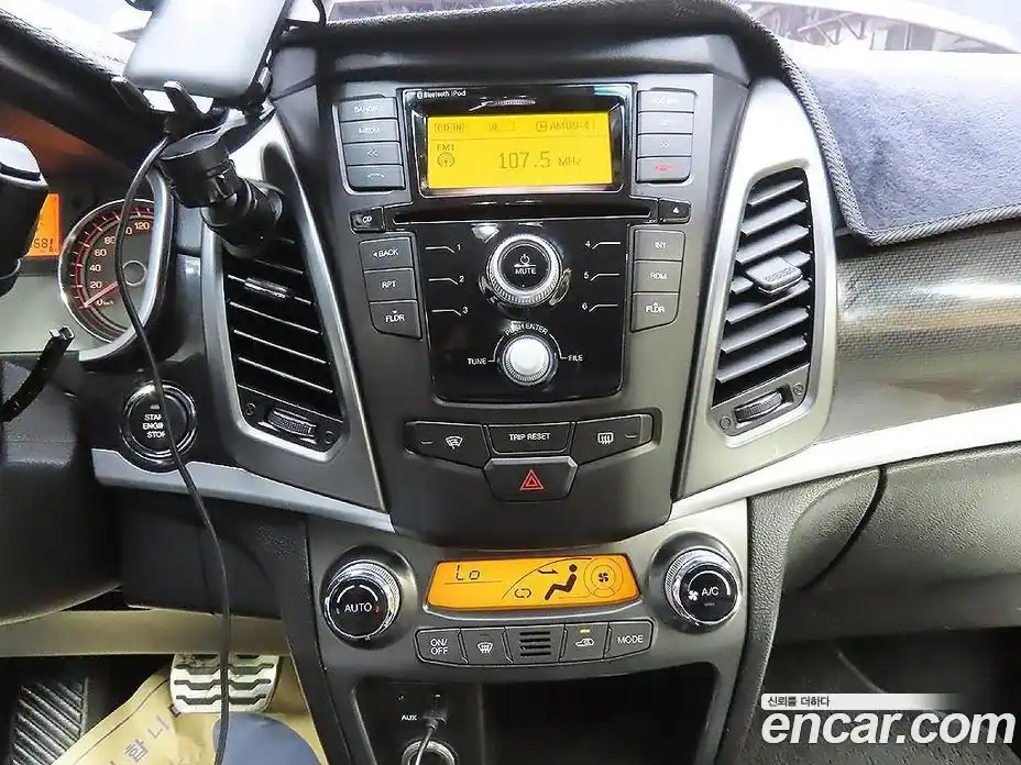 SsangYong Korando 2017 2.2 автомат (гидро), фото 16