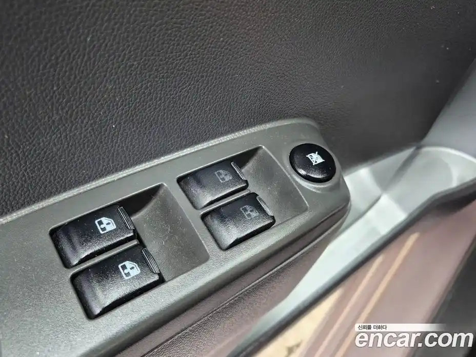 Chevrolet Spark 2012 1.0 автомат (гидро), фото 18