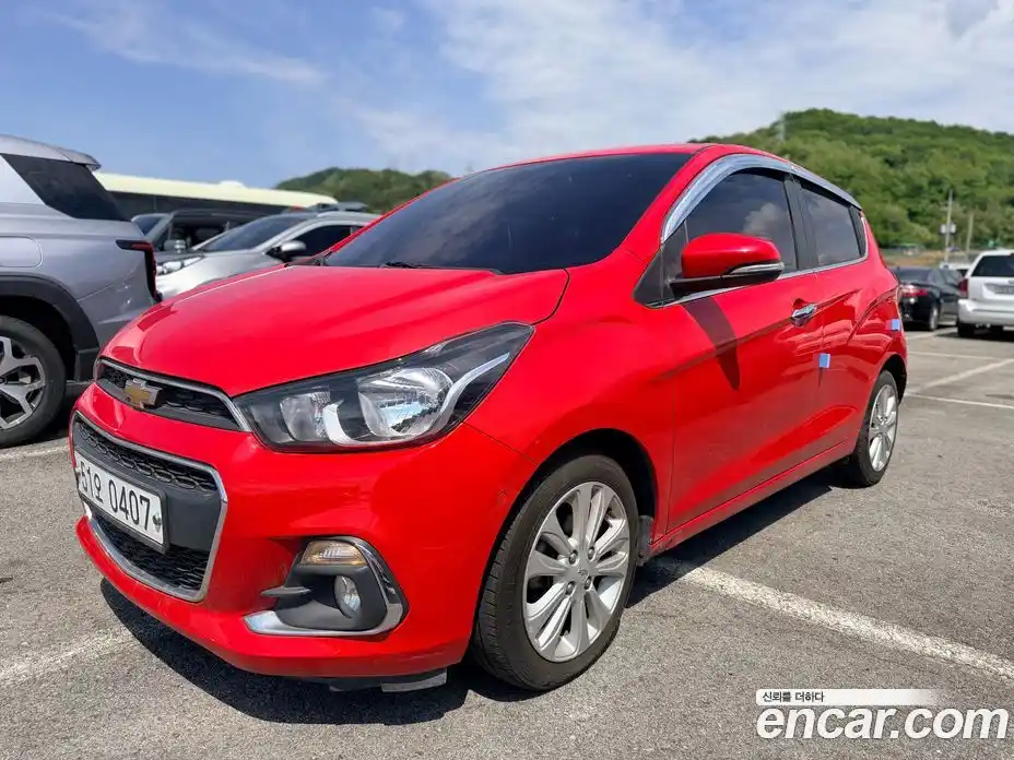 Chevrolet Spark 2016 1.0 автомат (гидро), фото 1