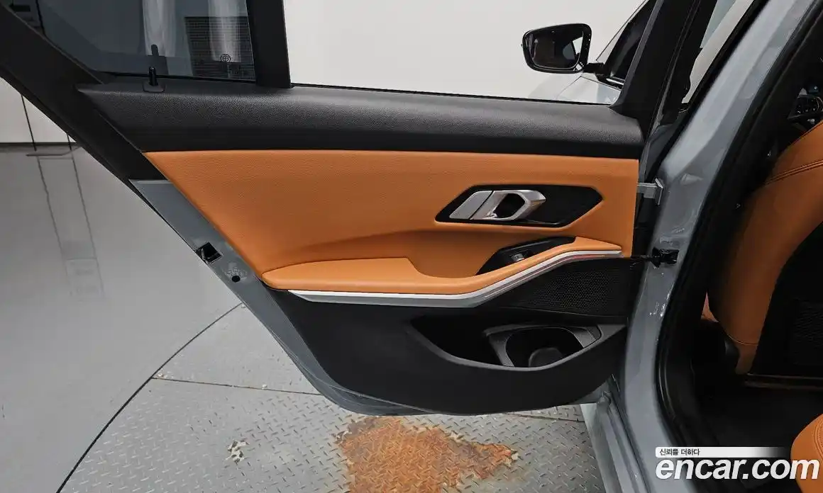 BMW 3 серия 2022 2.0 автомат (гидро), фото 14