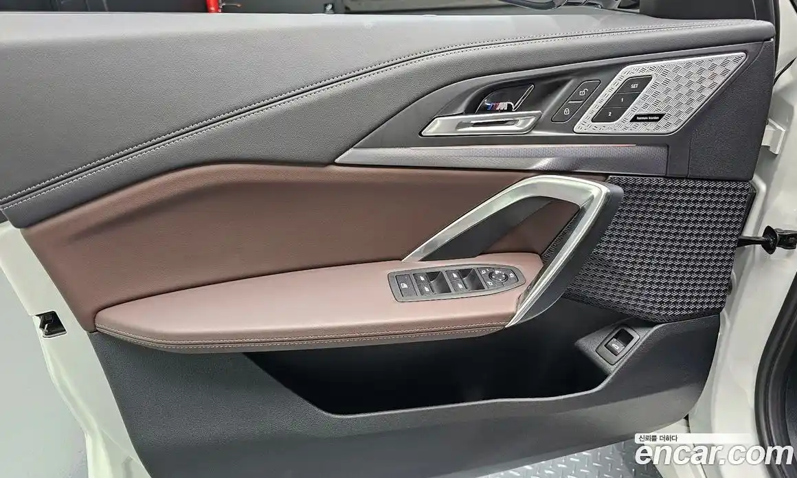 BMW X1 2025 2.0 автомат (гидро), фото 15