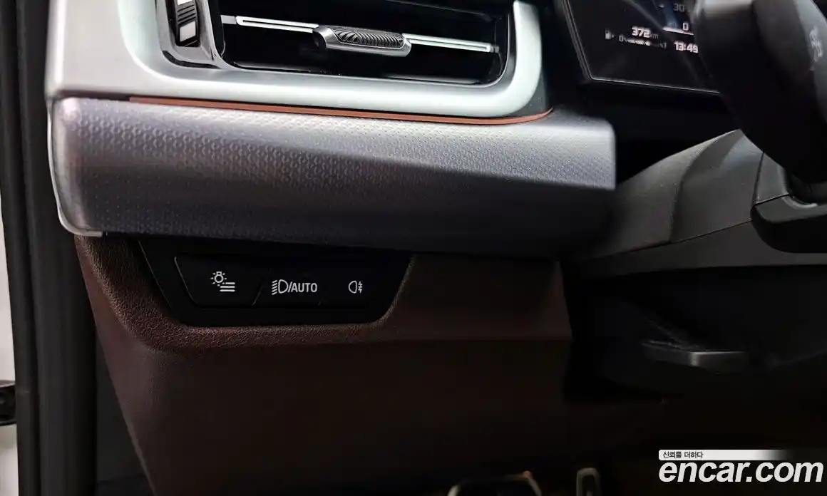 BMW X1 2025 2.0 автомат (гидро), фото 26