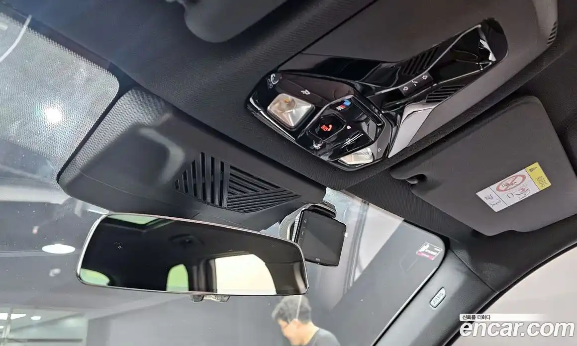 BMW X1 2025 2.0 автомат (гидро), фото 30