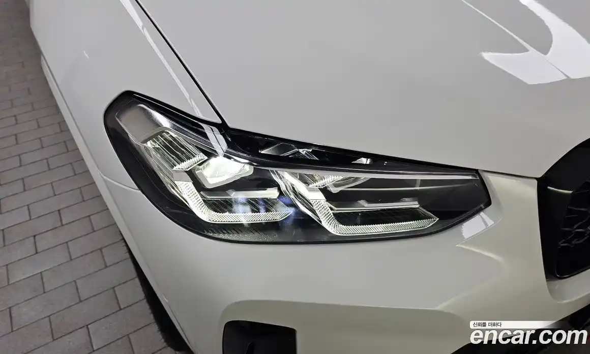 BMW X4 2025 2.0 автомат (гидро), фото 8