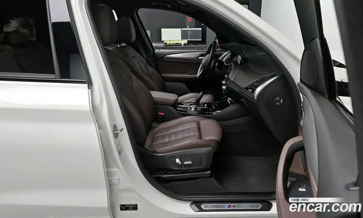 BMW X3 2021 2.0 автомат (гидро), фото 11