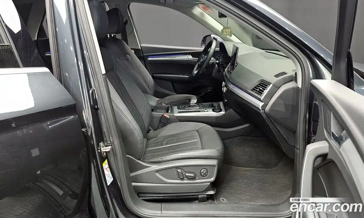 Audi Q5 2022 2.0 автомат (гидро), фото 16