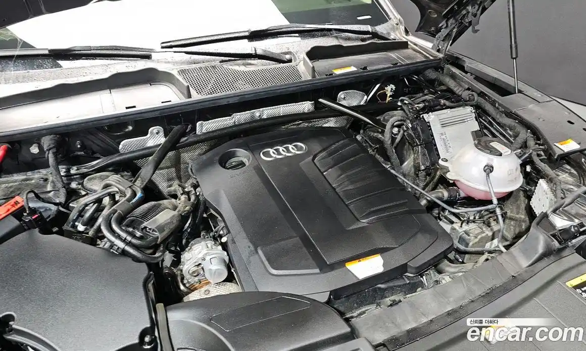 Audi Q5 2022 2.0 автомат (гидро), фото 6