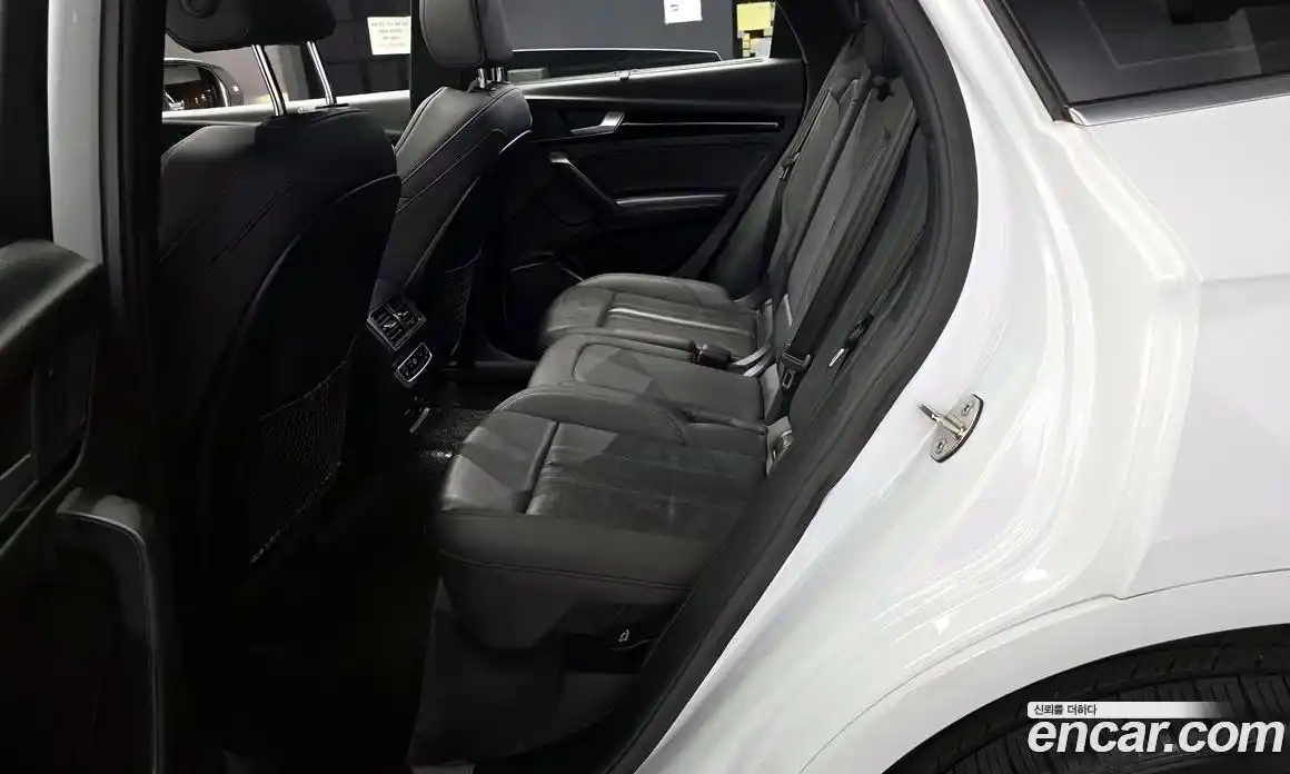 Audi Q5 2021 2.0 автомат (гидро), фото 16