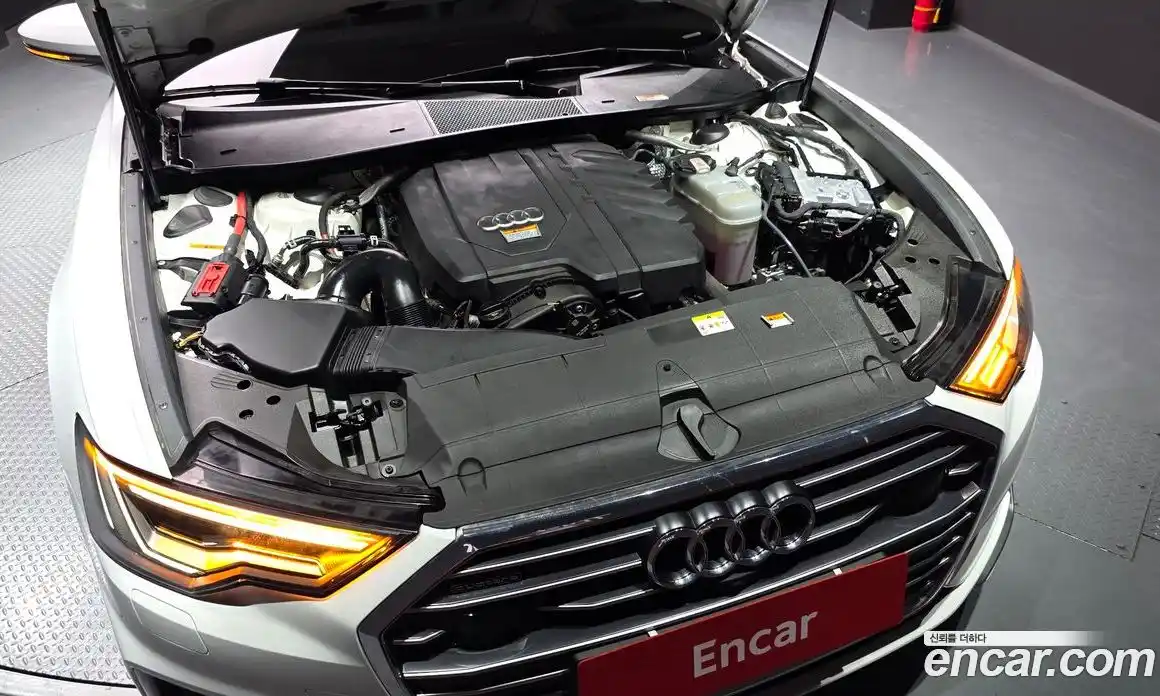Audi A6 2021 2.0 автомат (гидро), фото 6