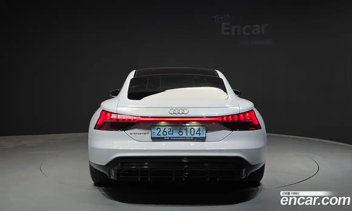 Audi e-tron GT 2021 0.1 автомат (гидро), фото 4