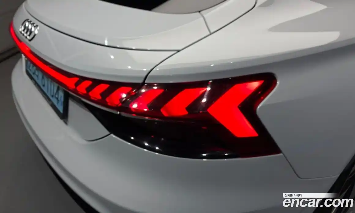 Audi e-tron GT 2021 0.1 автомат (гидро), фото 9