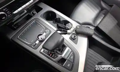 Audi Q7 2019 2.0 автомат (гидро), миниатюра 11
