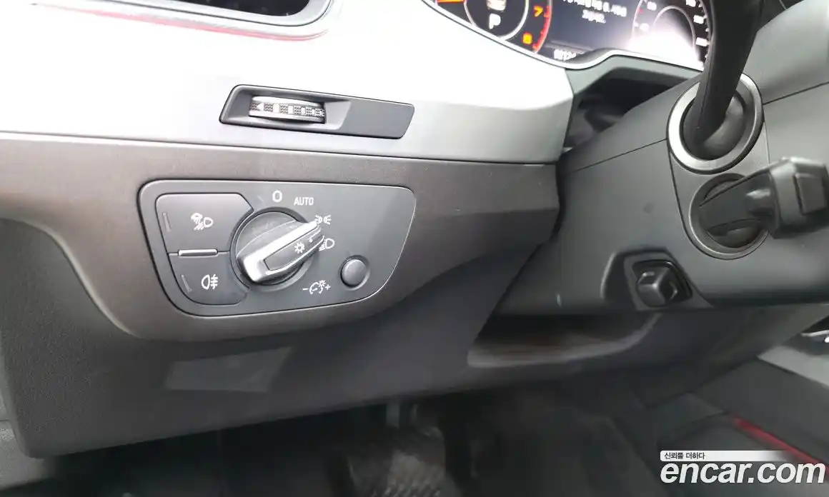 Audi Q7 2019 2.0 автомат (гидро), фото 26