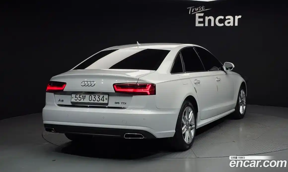 Audi A6 2016 2.0 автомат (гидро), фото 2