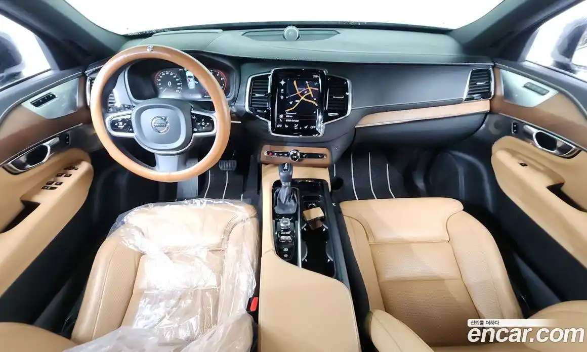 Volvo XC90 2017 2.0 автомат (гидро), фото 7