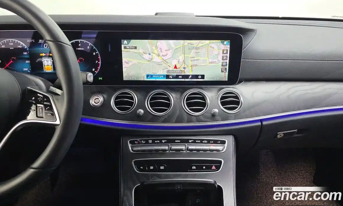 Mercedes-Benz E-Class 2023 2.0 автомат (гидро), фото 14