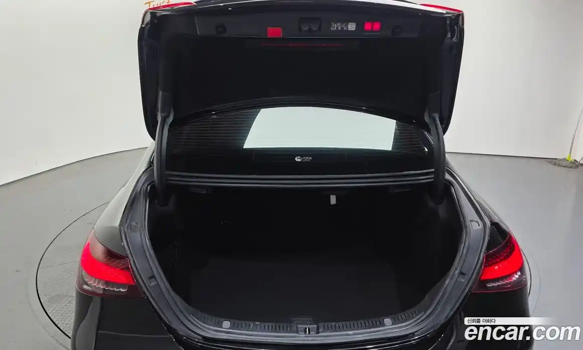 Mercedes-Benz E-Class 2023 2.0 автомат (гидро), фото 20