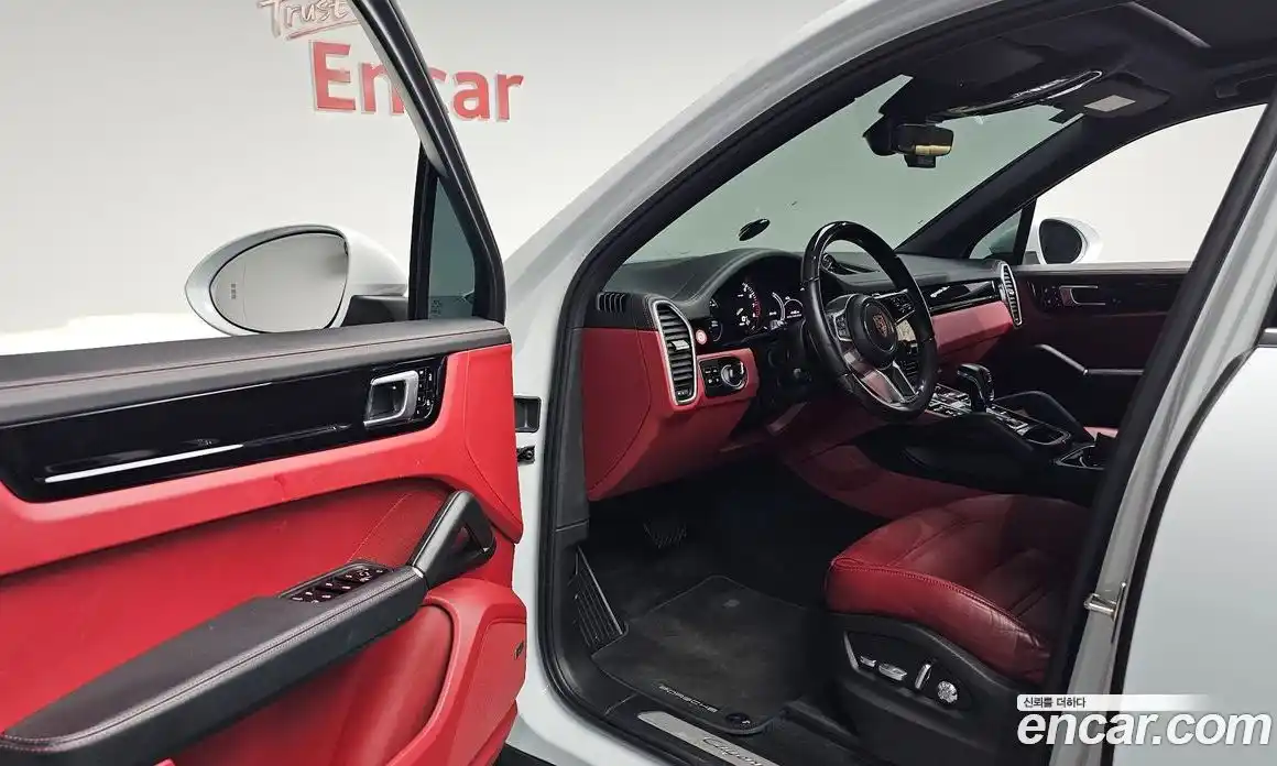 Porsche Cayenne 2021 3.0 автомат (гидро), фото 13