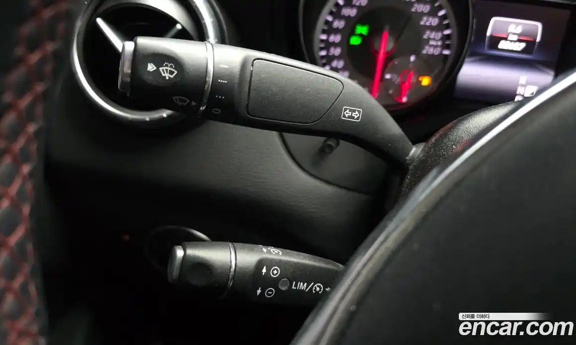 Mercedes-Benz CLA-Class 2015 2.0 гидро, фото 19 Mercedes-Benz CLA-Class 2015 2.0 гидро, фото 19