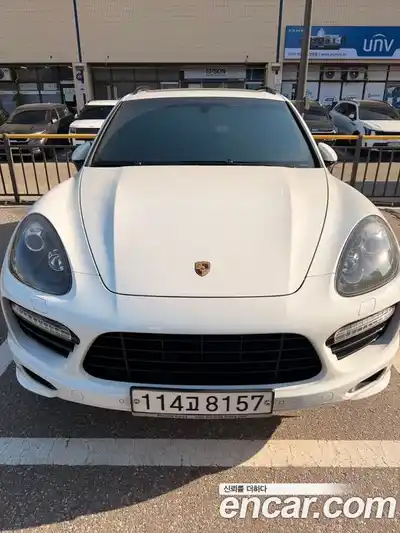 Porsche Cayenne, 2013, 82 000 км
