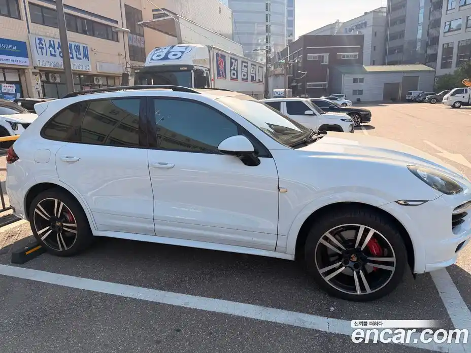 Porsche Cayenne 2013 4.8 автомат (гидро), фото 3