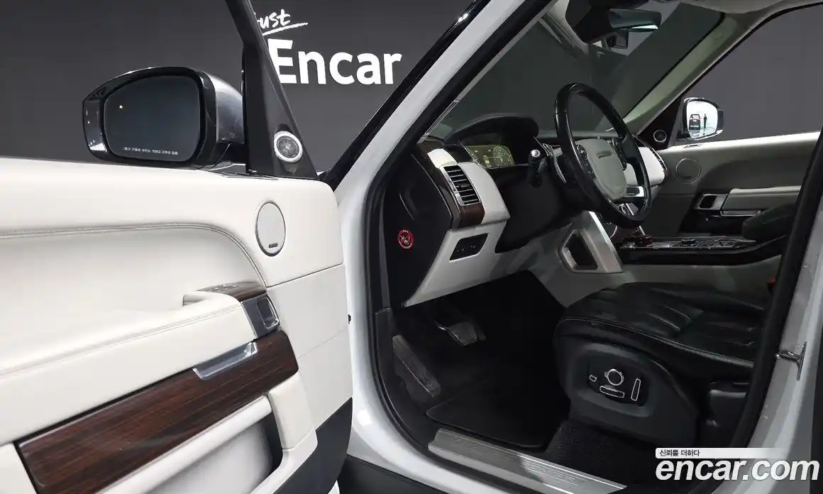 Land Rover Range Rover 2017 5.0 автомат (гидро), фото 10