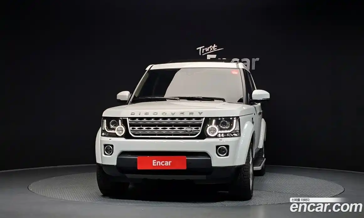 Land Rover Discovery 2016 3.0 автомат (гидро), фото 3
