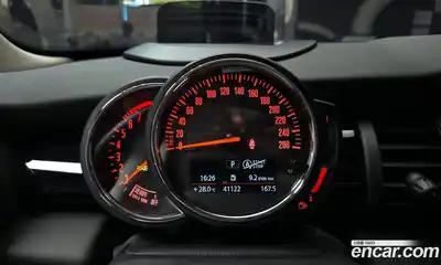 Mini Cooper 2020 2.0 автомат (гидро), миниатюра 11