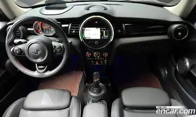Mini Cooper 2020 2.0 автомат (гидро), миниатюра 10