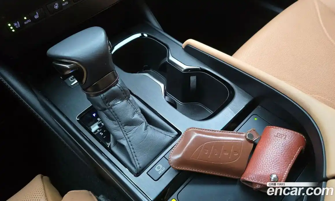 Lexus ES 2023 2.5 гидро, фото 12