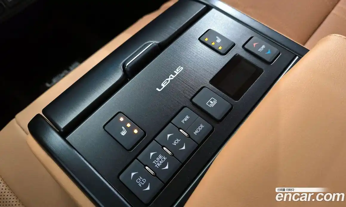 Lexus ES 2023 2.5 гидро, фото 28
