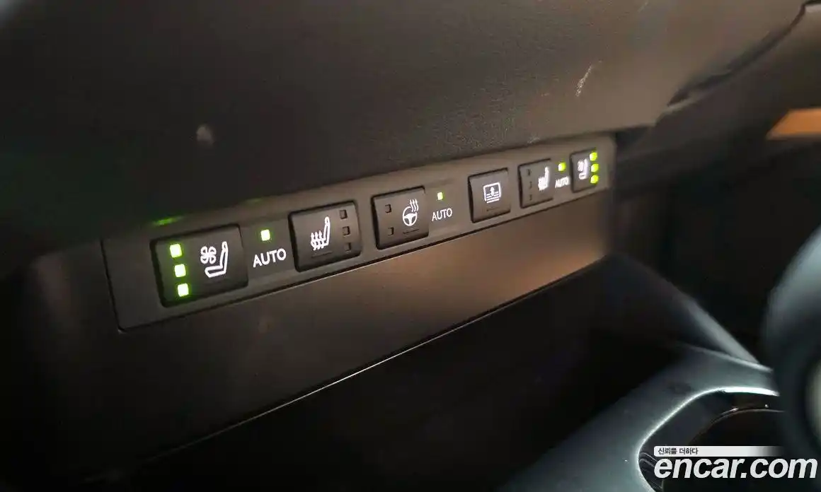 Lexus ES 2023 2.5 гидро, фото 30