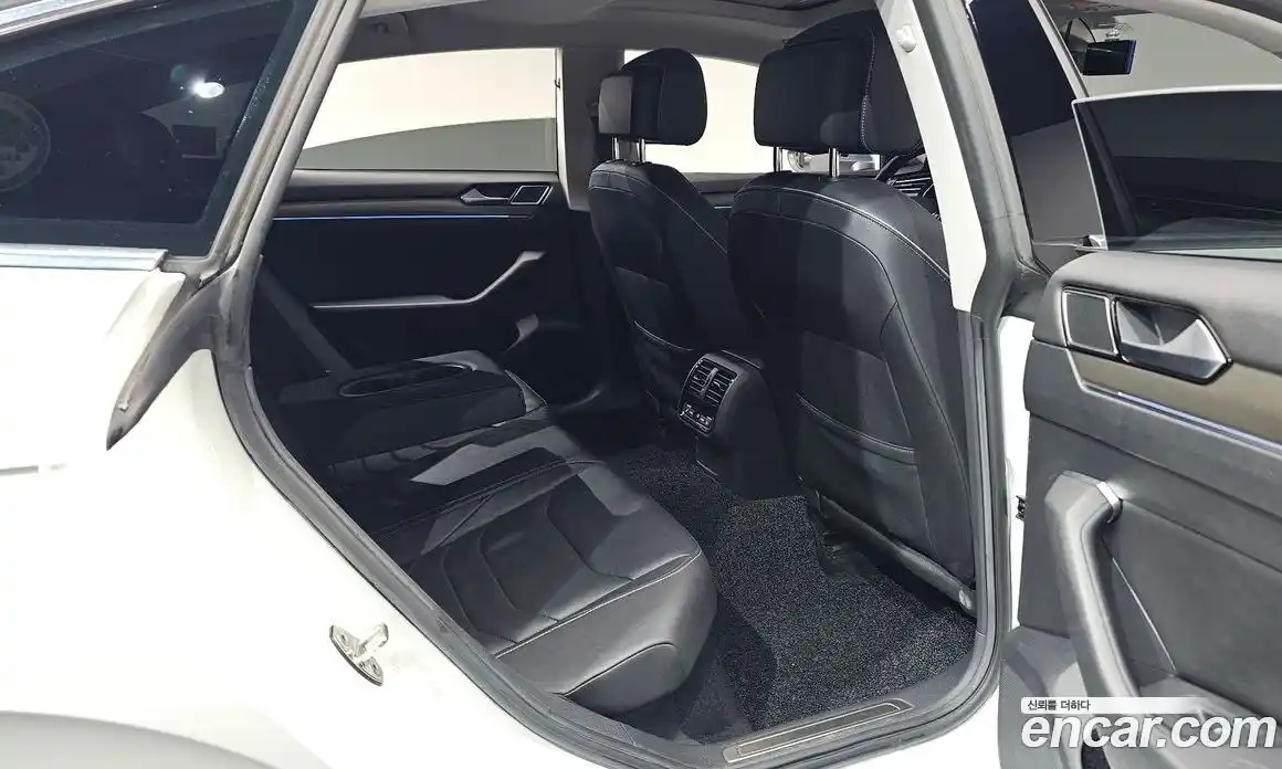 Volkswagen Arteon 2020 2.0 автомат (гидро), фото 16