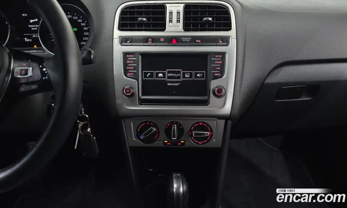 Volkswagen Polo 2015 1.4 автомат (гидро), фото 13