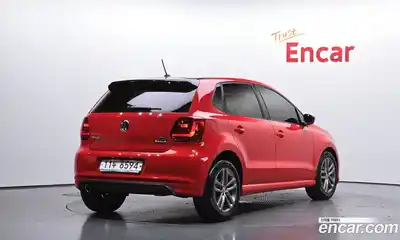 Volkswagen Polo 2015 1.4 автомат (гидро), миниатюра 2