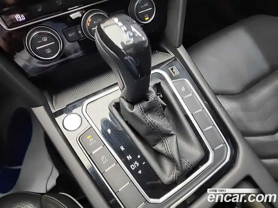 Volkswagen Arteon 2020 2.0 автомат (гидро), фото 8