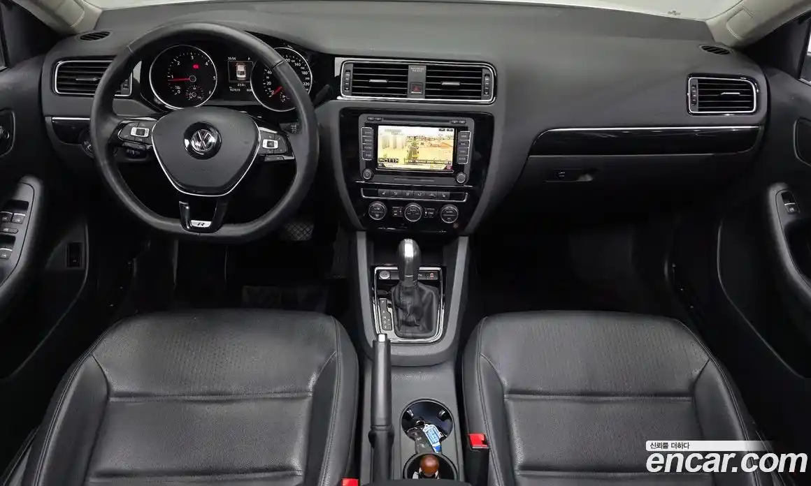 Volkswagen Jetta 2015 2.0 автомат (гидро), фото 7