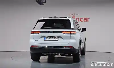 Jeep Cherokee 2023 2.0 автомат (гидро), миниатюра 3
