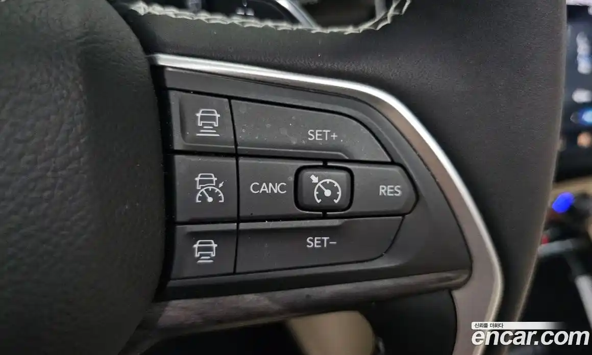 Jeep Cherokee 2023 2.0 автомат (гидро), фото 31