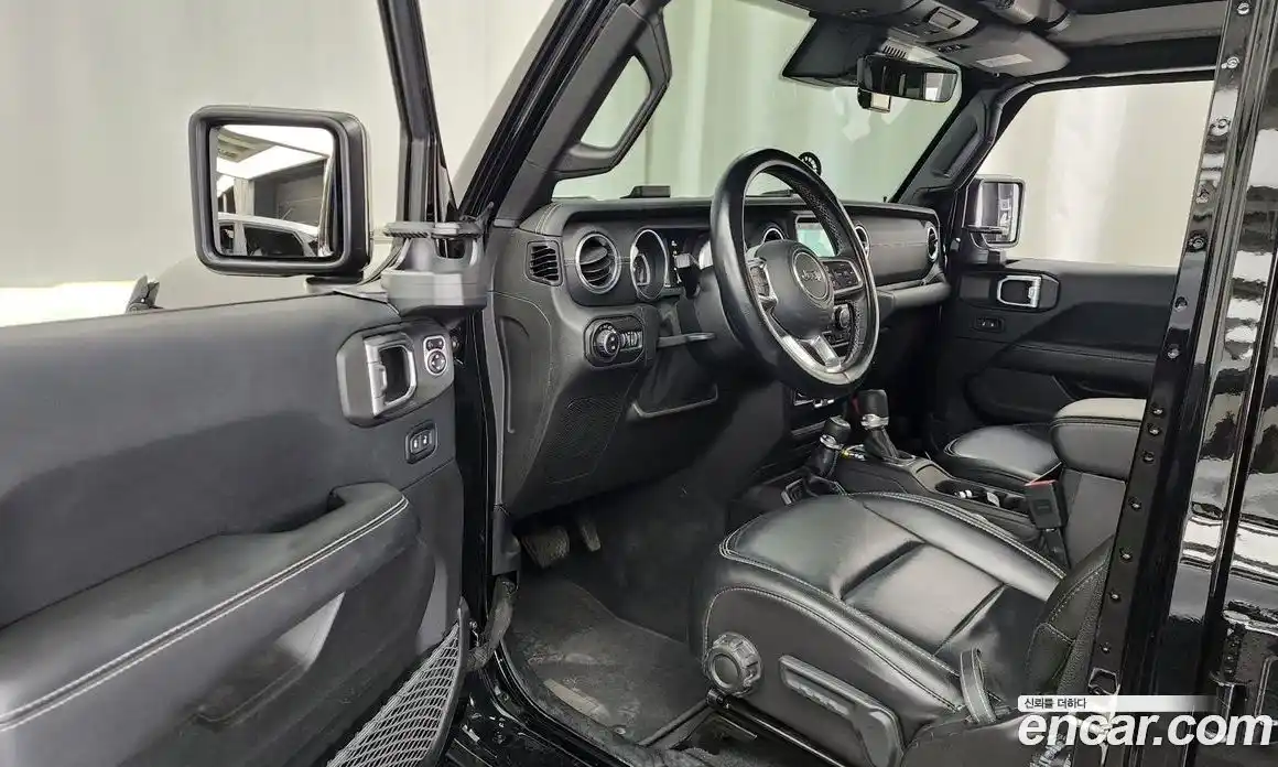 Jeep Wrangler 2019 2.0 автомат (гидро), фото 13