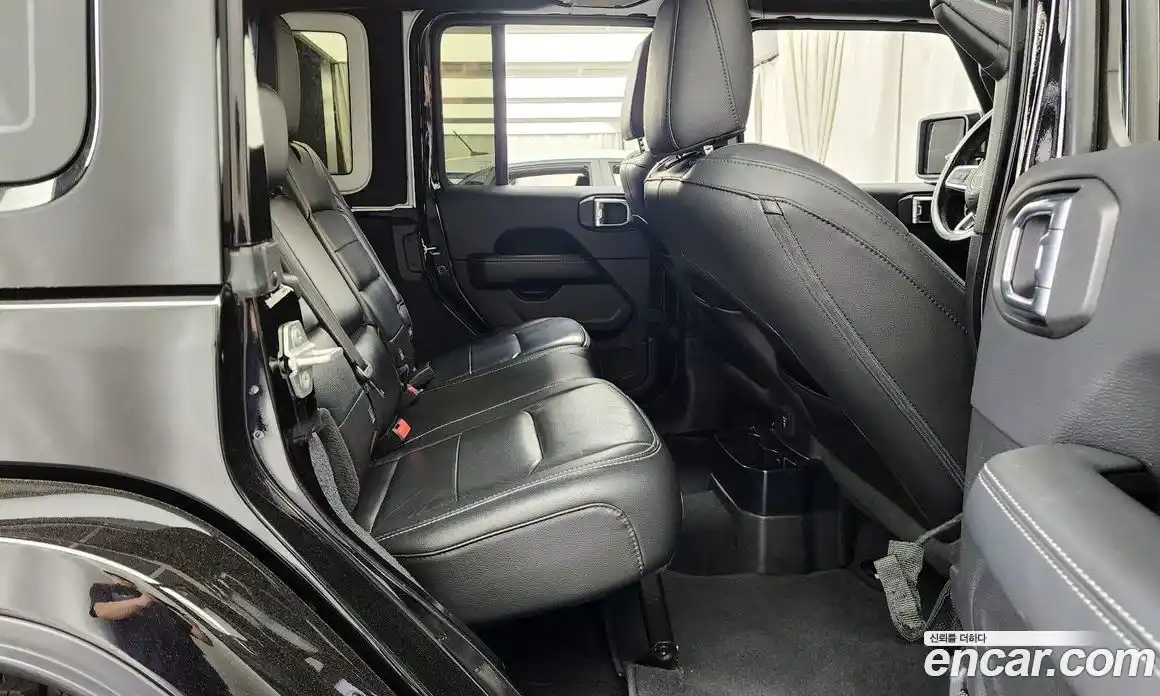 Jeep Wrangler 2019 2.0 автомат (гидро), фото 18