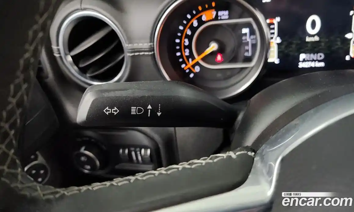 Jeep Wrangler 2019 2.0 автомат (гидро), фото 25