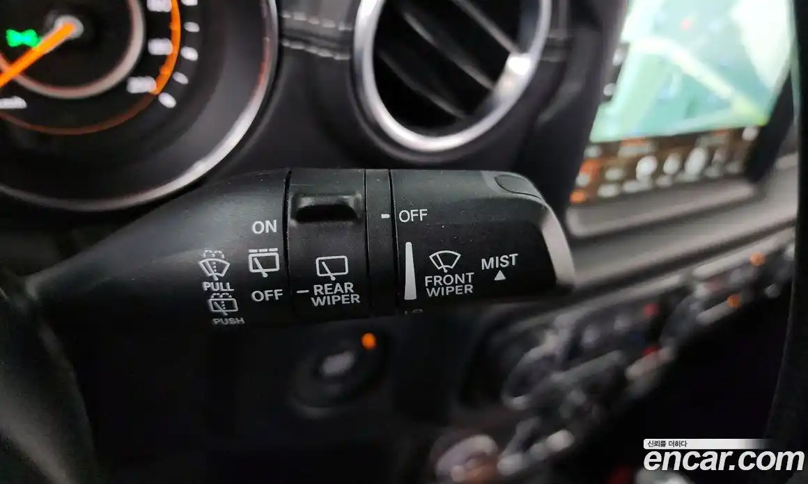 Jeep Wrangler 2019 2.0 автомат (гидро), фото 27