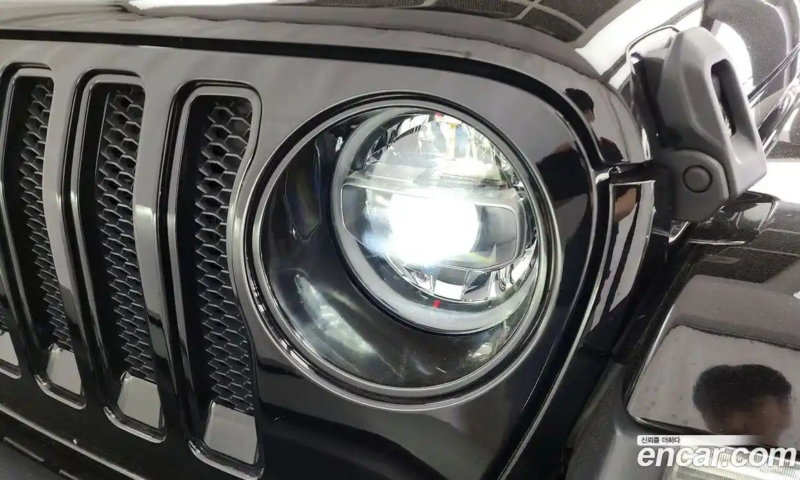 Jeep Wrangler 2019 2.0 автомат (гидро), фото 8